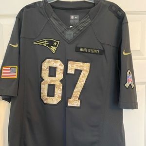 New England Patriot, Military edition, Gronkowski (87) jersey